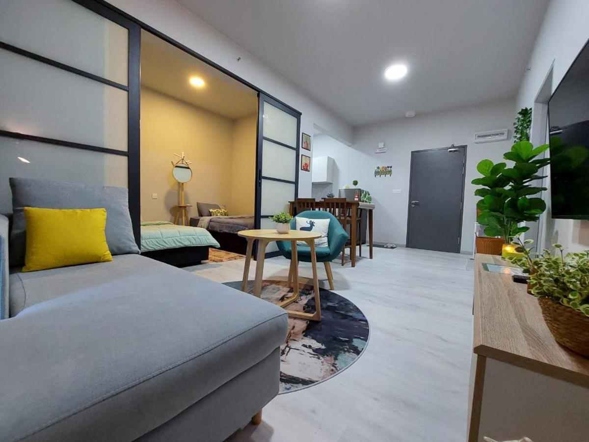 J'Stay Seaview Suite Jesselton Quay Kota Kinabalu Exterior photo