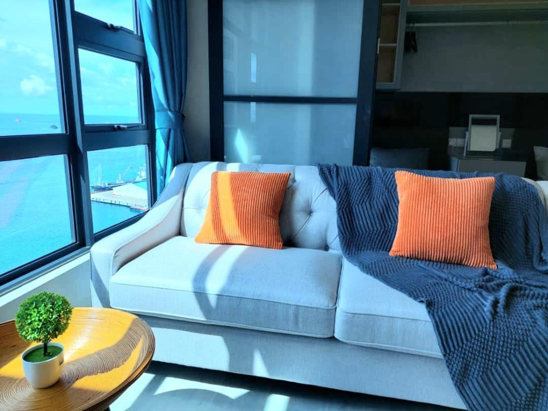 J'Stay Seaview Suite Jesselton Quay Kota Kinabalu Exterior photo