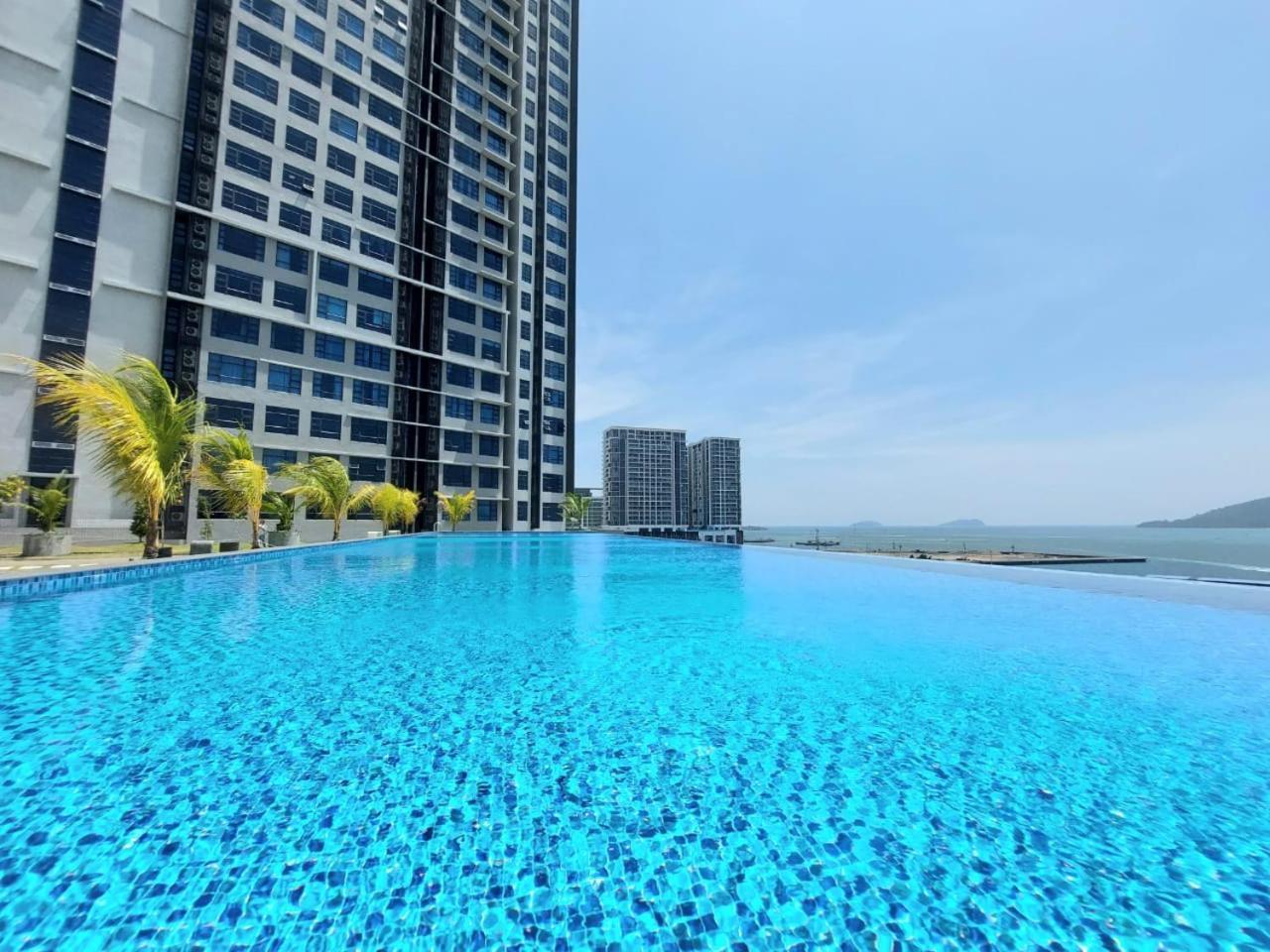 J'Stay Seaview Suite Jesselton Quay Kota Kinabalu Exterior photo