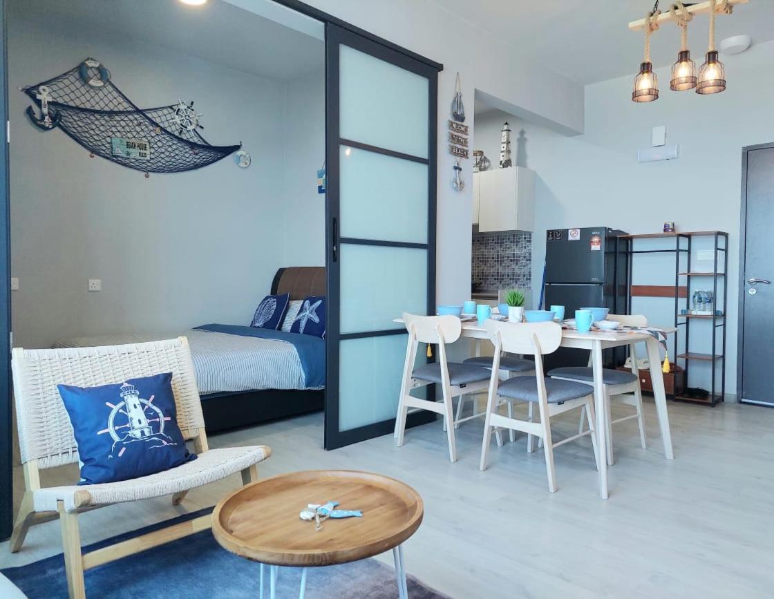J'Stay Seaview Suite Jesselton Quay Kota Kinabalu Exterior photo